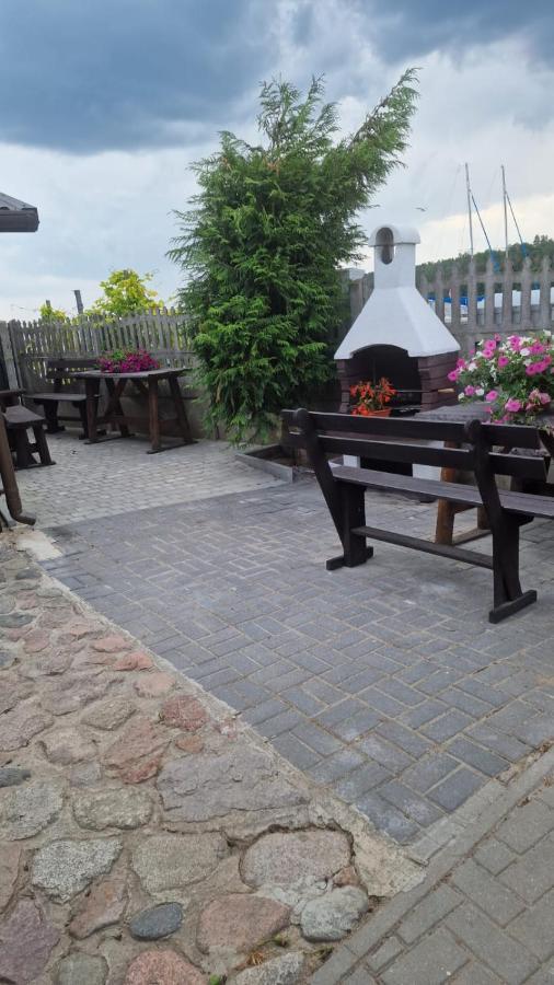 Z Tarasem Na Jezioro, Mikołajki
