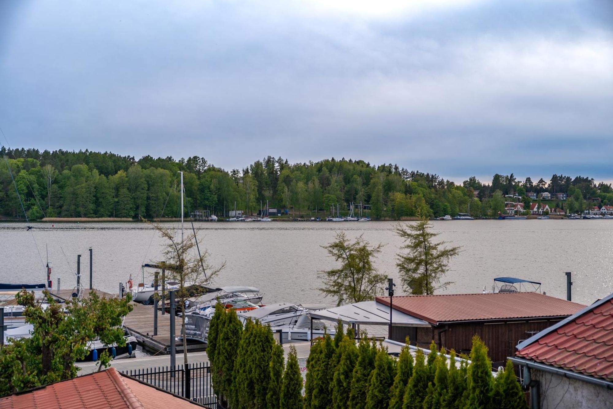 Z Tarasem Na Jezioro, * Mikołajki