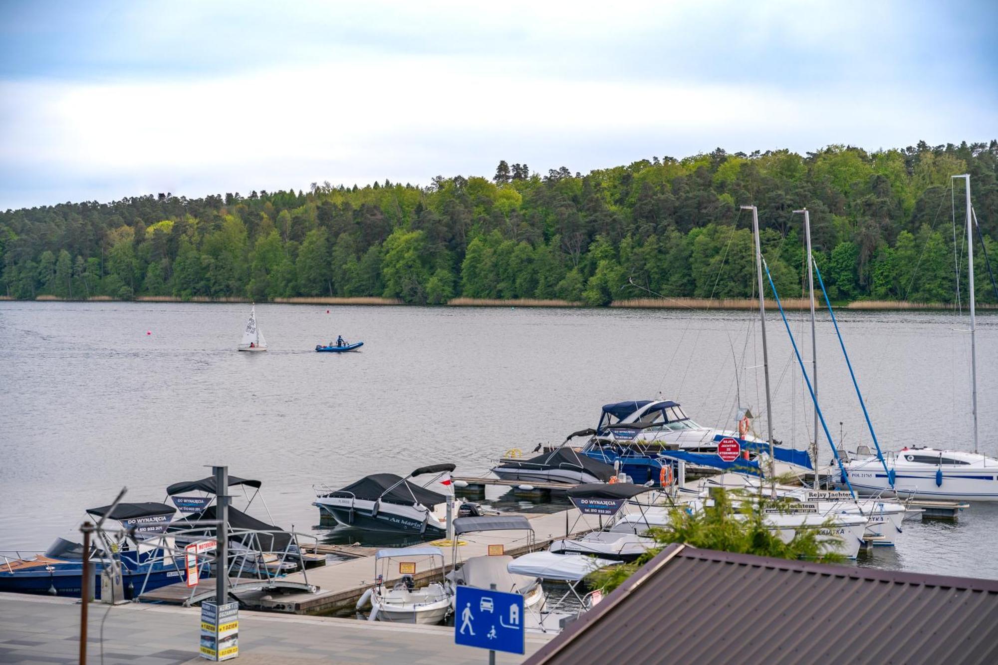Z Tarasem Na Jezioro, * Mikołajki